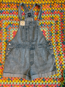 Gap overall shorts