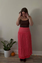 Load image into Gallery viewer, Pink Floral Flow skirt
